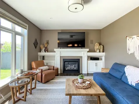 336 Creekside Drive Welland ON L3C 0B6