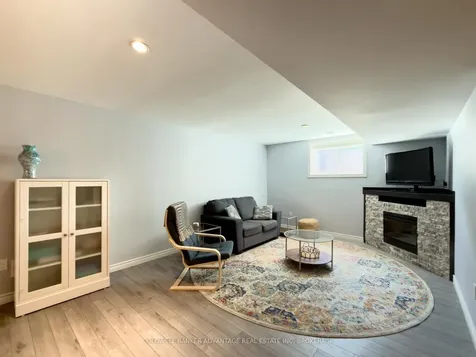 336 Creekside Drive Welland ON L3C 0B6