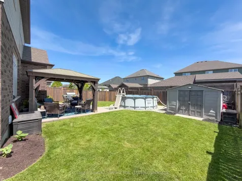 336 Creekside Drive Welland ON L3C 0B6