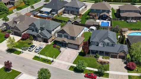 336 Creekside Drive Welland ON L3C 0B6