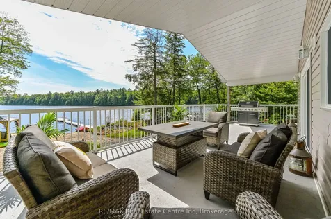 22 South Crane Lake Road The Archipelago ON P2A 2W8