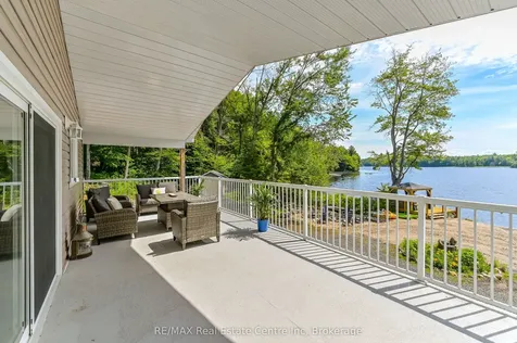 22 South Crane Lake Road The Archipelago ON P2A 2W8
