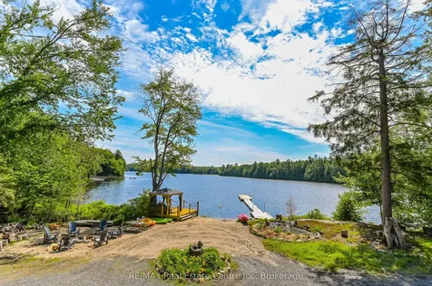 22 South Crane Lake Road The Archipelago ON P2A 2W8