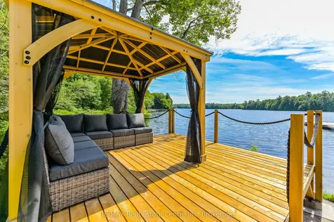 22 South Crane Lake Road The Archipelago ON P2A 2W8
