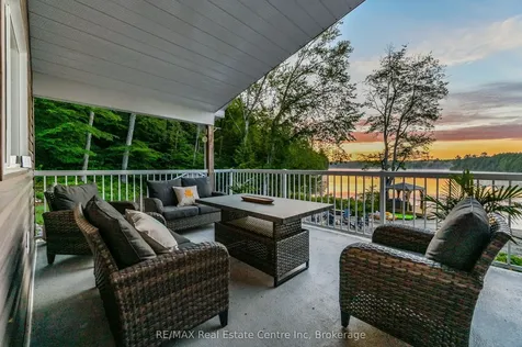22 South Crane Lake Road The Archipelago ON P2A 2W8