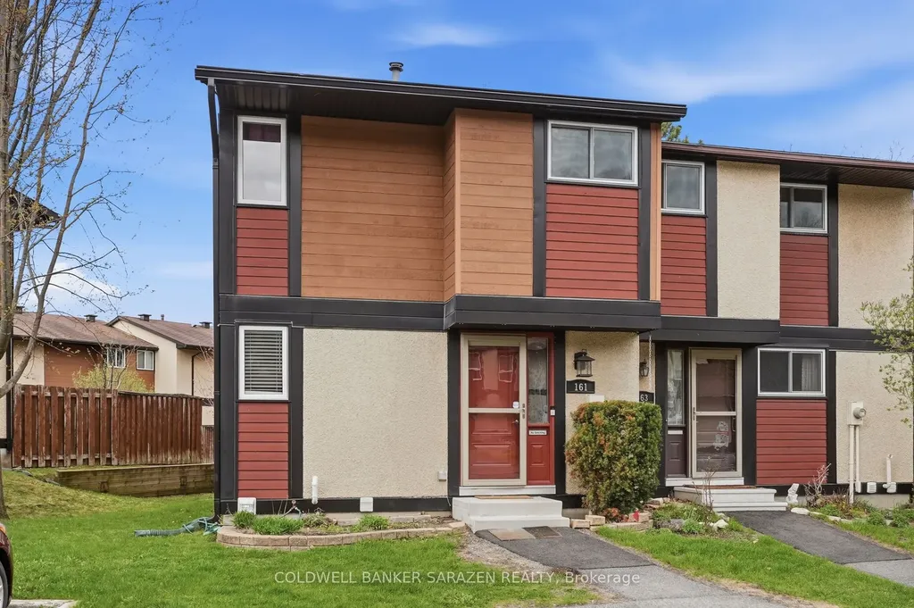 161 Mcclintock Way Kanata ON K2L 2A5