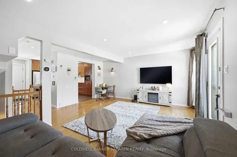 161 Mcclintock Way Kanata ON K2L 2A5