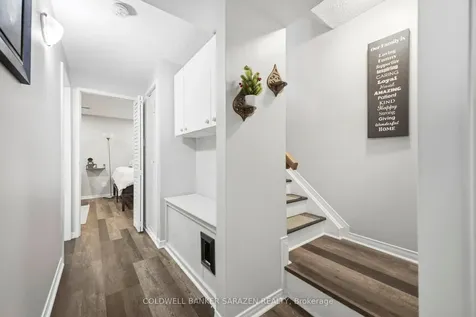 161 Mcclintock Way Kanata ON K2L 2A5