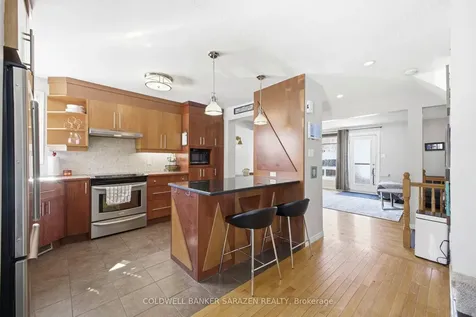 161 Mcclintock Way Kanata ON K2L 2A5
