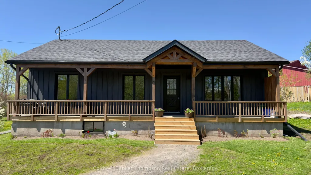 6 Kitchen Road S Huntsville ON P1H 1Y1