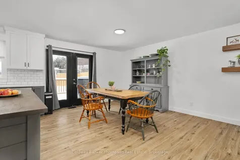 6 Kitchen Road S Huntsville ON P1H 1Y1