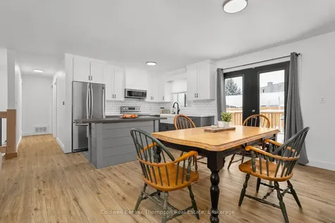 6 Kitchen Road S Huntsville ON P1H 1Y1