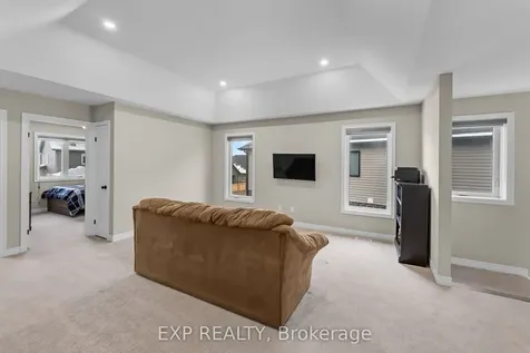 153 Susan Drive Pelham ON L3E 0B2