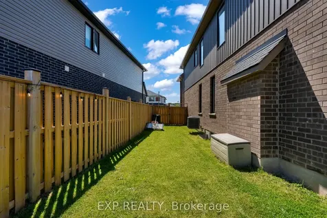 153 Susan Drive Pelham ON L3E 0B2