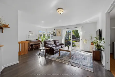 158 Arthur Street Gananoque ON K7G 1A9
