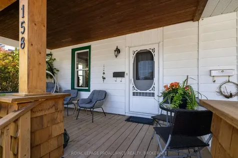 158 Arthur Street Gananoque ON K7G 1A9