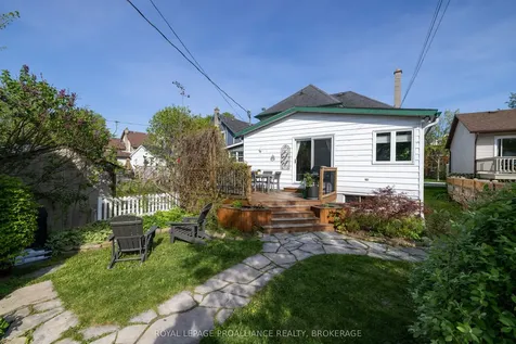 158 Arthur Street Gananoque ON K7G 1A9
