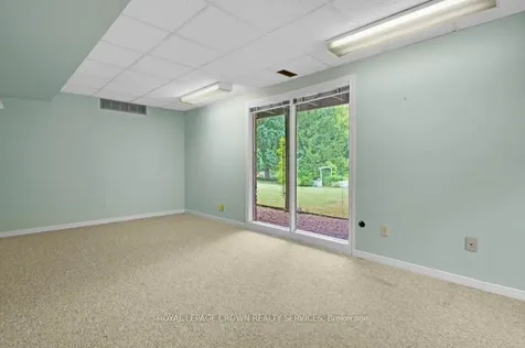 Highway North Dumfries ON N1R 5S5