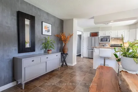 25 Heritage Court Strathroy-caradoc ON N7G 3Y5