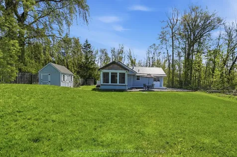 421 Point Abino Road S Fort Erie ON L0S 1N0
