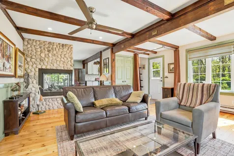 421 Point Abino Road S Fort Erie ON L0S 1N0