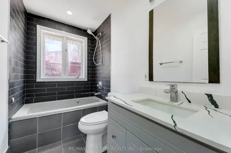 530 Fountain Street S Cambridge ON N3H 1J3
