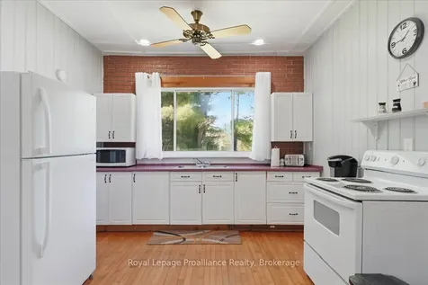 18128 Highway 41 N/a Addington Highlands ON K0H 2M0