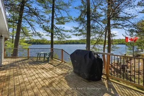 4217 Buckshot Lake Road Addington Highlands ON K0H 2M0