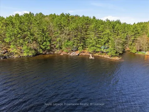 4217 Buckshot Lake Road Addington Highlands ON K0H 2M0