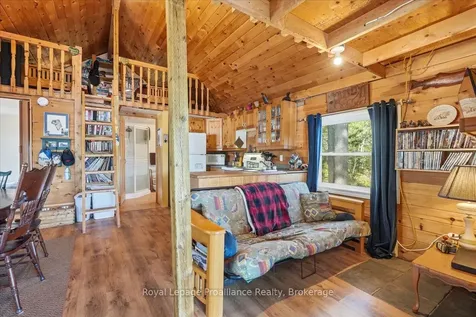 4217 Buckshot Lake Road Addington Highlands ON K0H 2M0