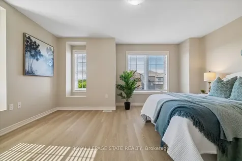 11 Stockbridge Gardens Hamilton ON L8J 0H5