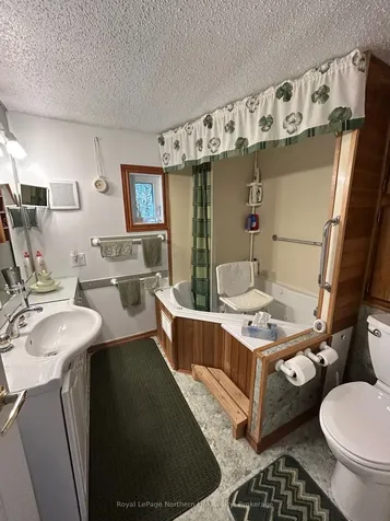 395 Riverbend Road North Bay ON P1B 8Z4