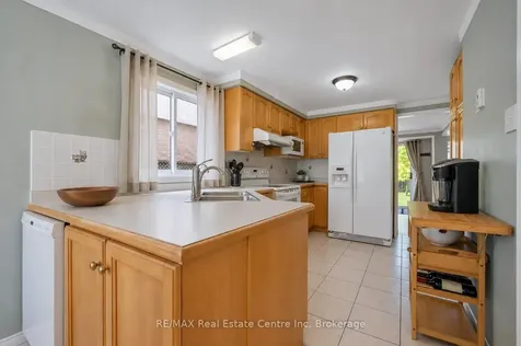 19 Ryde Road Guelph ON N1K 1V8