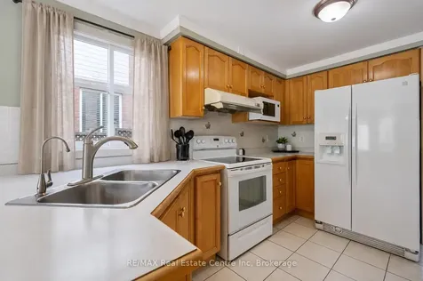 19 Ryde Road Guelph ON N1K 1V8