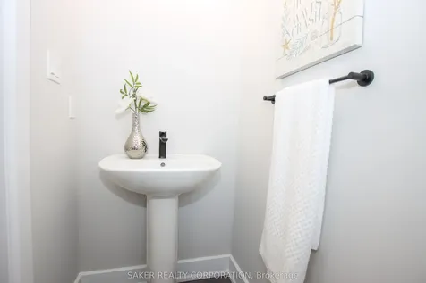 571 Regent Street Strathroy-caradoc ON N0L 1W0
