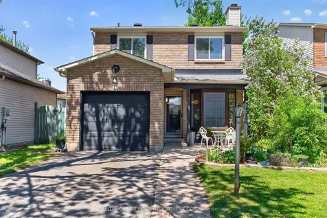 71 Equestrian Drive Kanata ON K2M 1H7