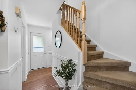 71 Equestrian Drive Kanata ON K2M 1H7