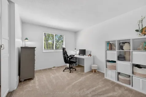 71 Equestrian Drive Kanata ON K2M 1H7