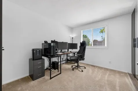 71 Equestrian Drive Kanata ON K2M 1H7