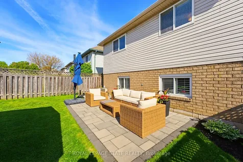 41 Briarose Place Hamilton ON L9C 7V2