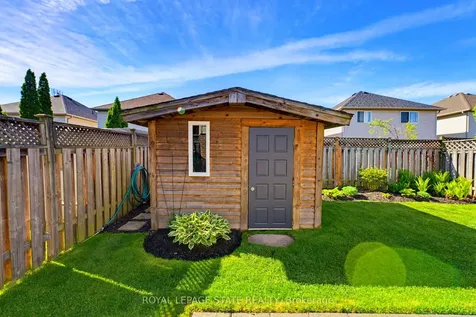 41 Briarose Place Hamilton ON L9C 7V2