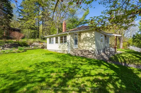 16 West Road Huntsville ON P1H 1L2