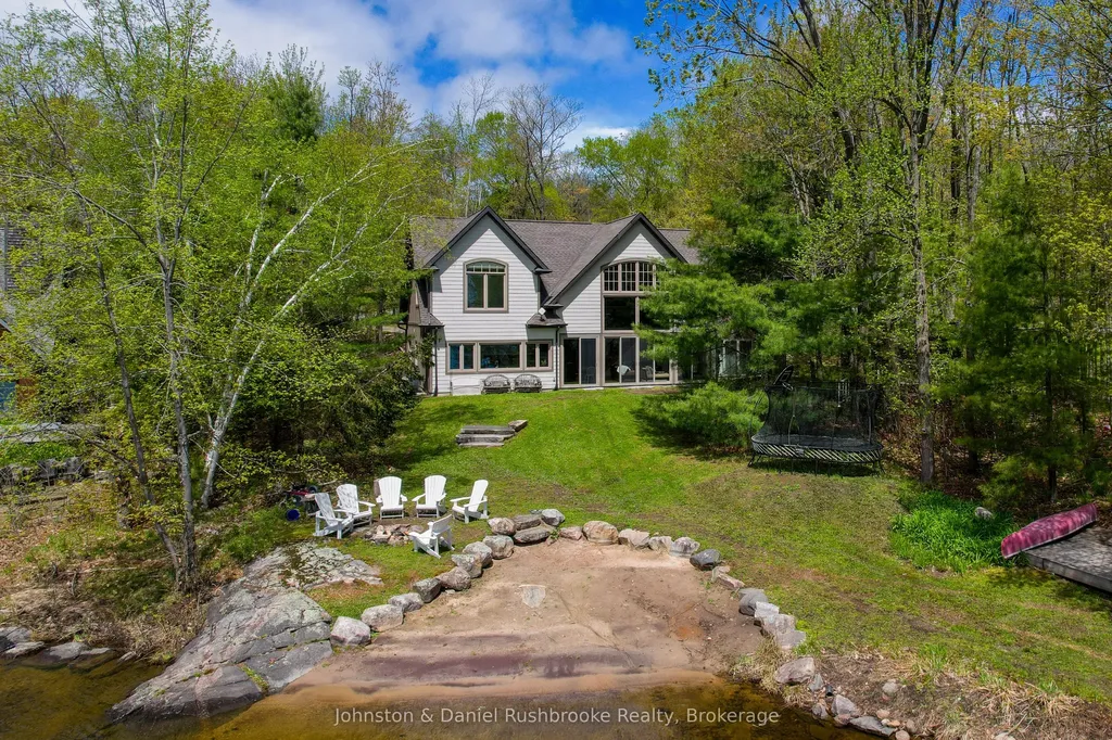 1911 Mortimers Point Road Muskoka Lakes ON P0B 1J0