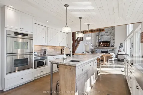 1911 Mortimers Point Road Muskoka Lakes ON P0B 1J0