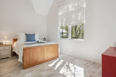 1911 Mortimers Point Road Muskoka Lakes ON P0B 1J0