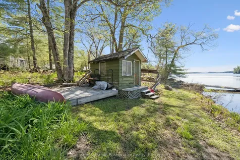 1911 Mortimers Point Road Muskoka Lakes ON P0B 1J0