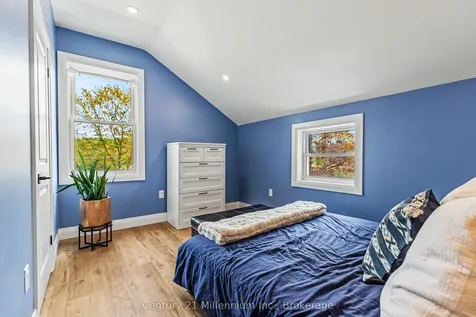 218 2nd Avenue E Owen Sound ON N4K 2E6