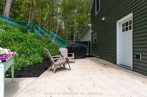 218 2nd Avenue E Owen Sound ON N4K 2E6