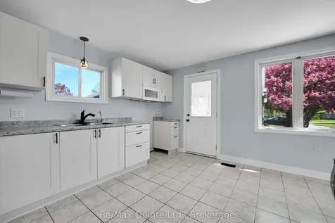 235 Byron Street Quinte West ON K8V 2Z2