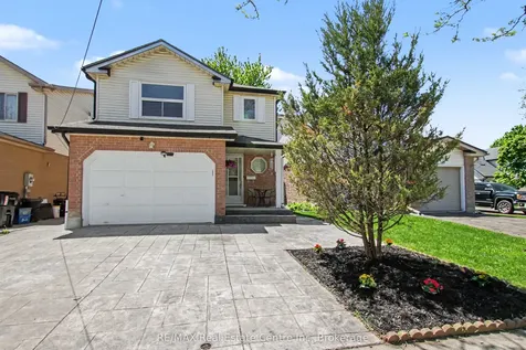51 Camrose Court Kitchener ON N2M 5J4